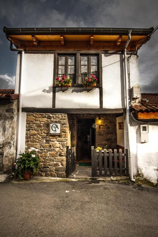 El Cobijo De Villar Mieres  Exteriör bild